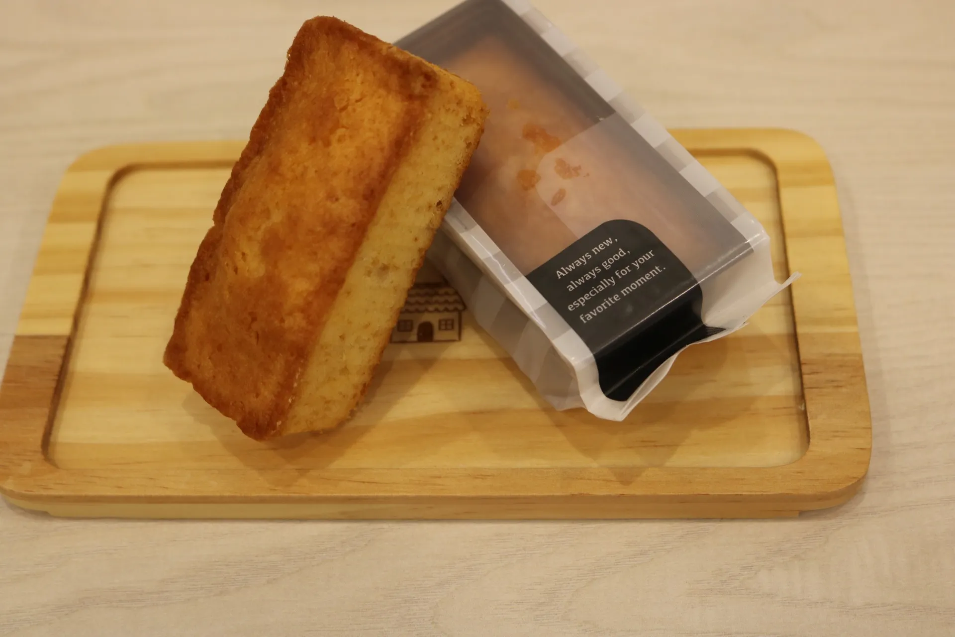 パウンドケーキはシンプルだが病みつきになる美味しさ